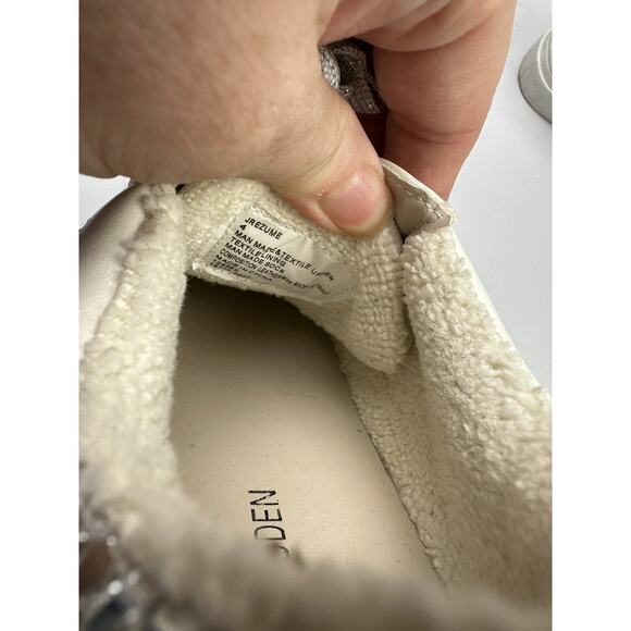 Girls Steve Madden Star Sneakers Size 4 - Picture 5 of 7